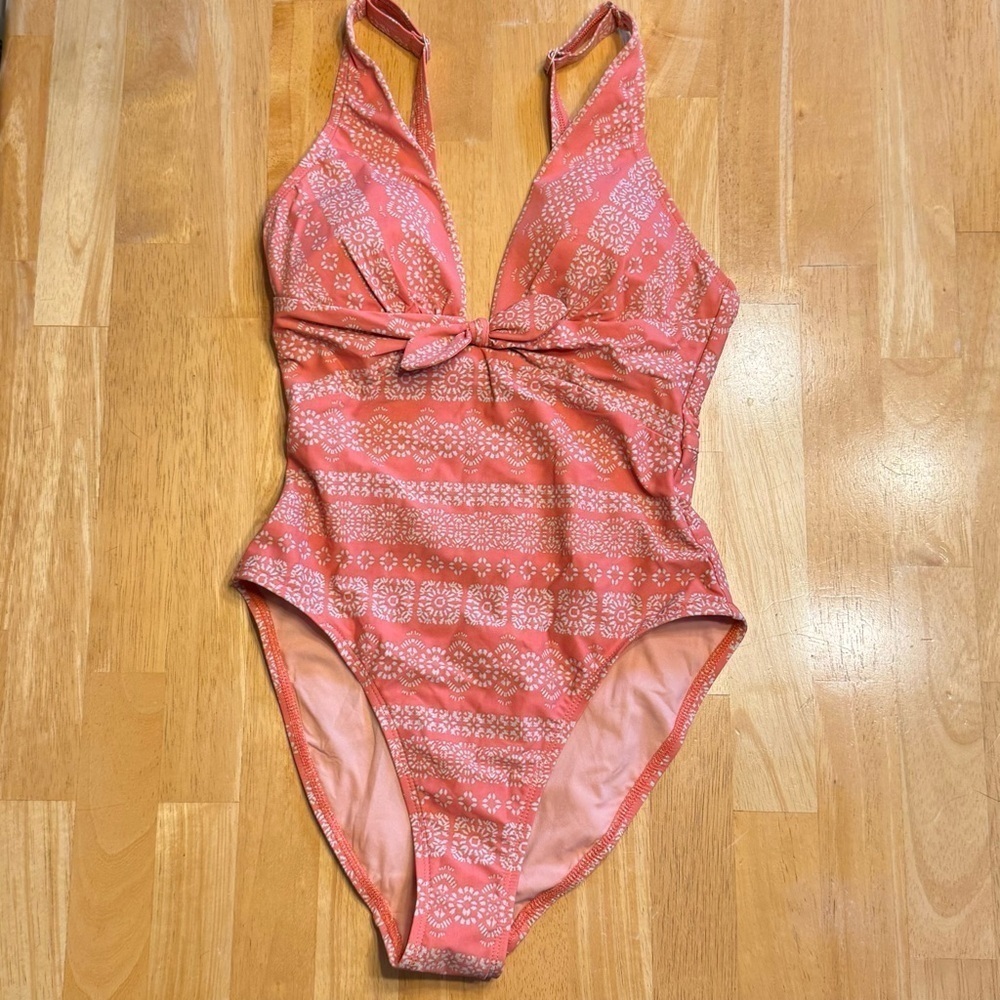 Robin Piccone Halter One-Piece Swimsuit Size 10 NWOT